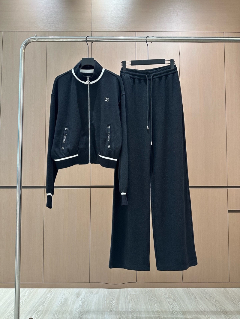 Ch**el suits